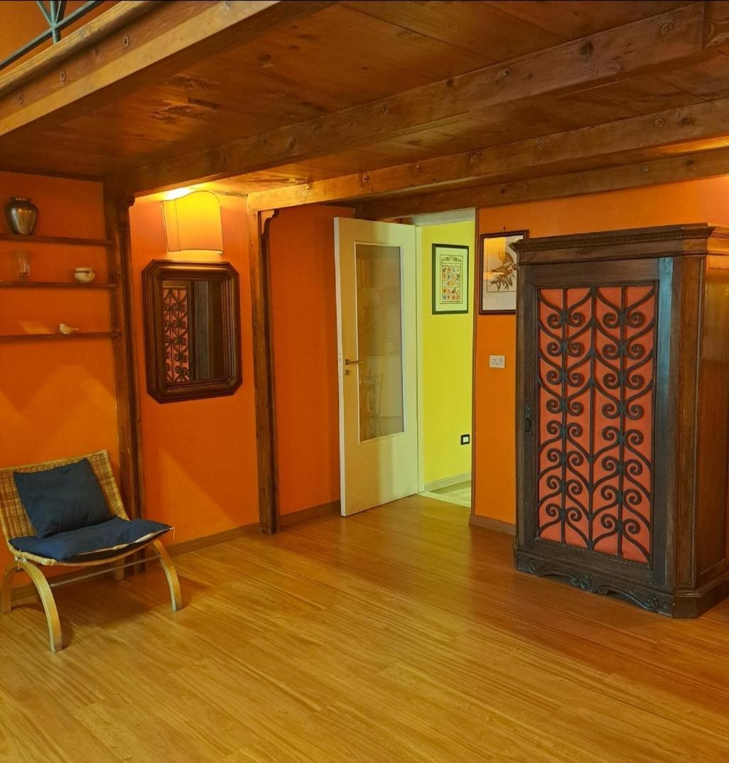 Guide Tour Apartments Napels Kamer foto